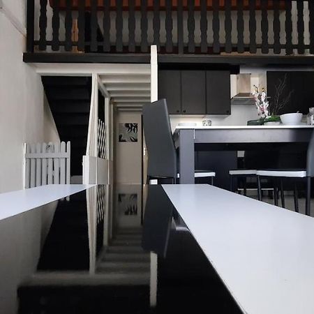 Le Telly-Centre Ville-Petits Prix-Ideal Pour Rayonner Sur La Ville Carcasona Exterior foto