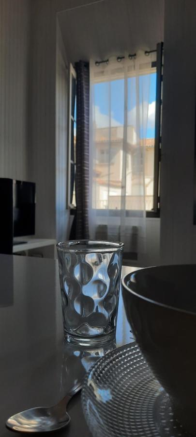 Le Telly-Centre Ville-Petits Prix-Ideal Pour Rayonner Sur La Ville Carcasona Exterior foto